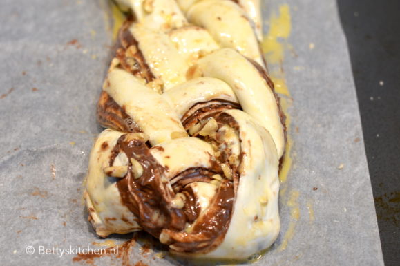 recept vlechtbrood met nutella en bladerdeeg © betty's Kitchen
