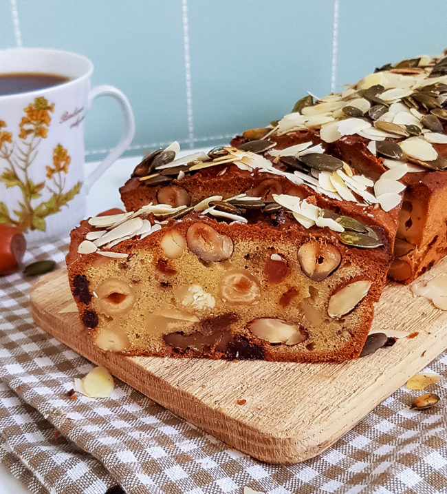 recept homemade notenbrood met rozijnen
