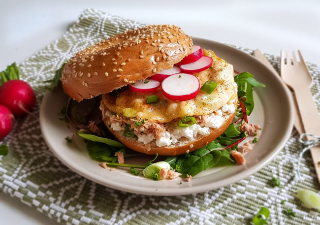 Tuna melt bagel recept