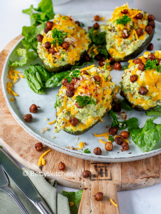 recept gevulde avocado's met quinoa © bettyskitchen.nl